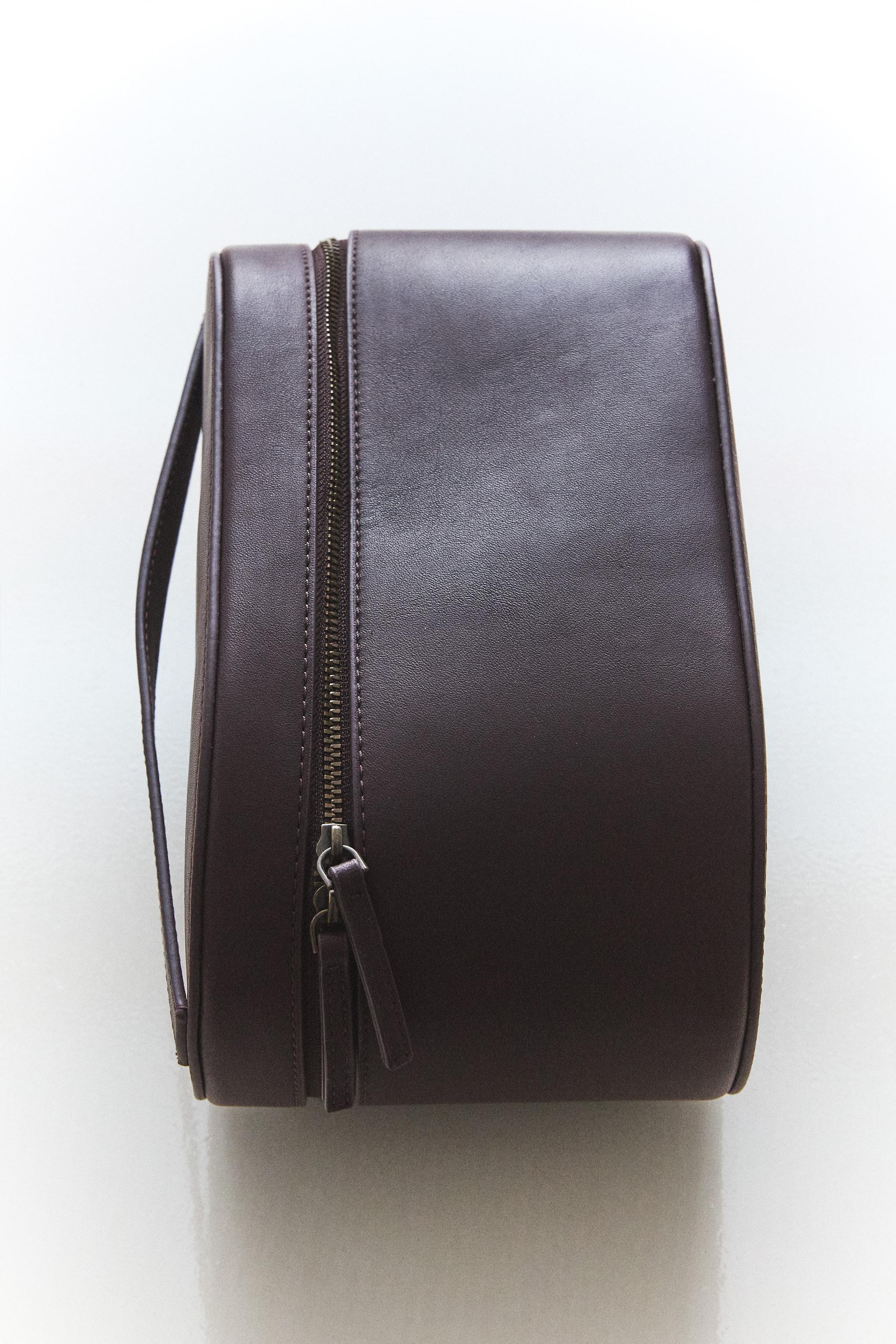 TROUSSE DE TOILETTE RIGIDE CUIR NAPA